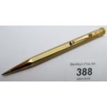 A 9ct gold 'Yard-O-Led' propelling penci