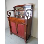 A fine quality 19th Century mahogany chi