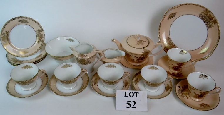 A Noritake tea service in pink and white,