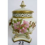 A fine quality Grainger & Co, Worcester, porcelain pot pourri, with reticulated lid and rim,