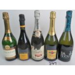 5 bottle mixed lot of sparkling wine to include Prosecco,