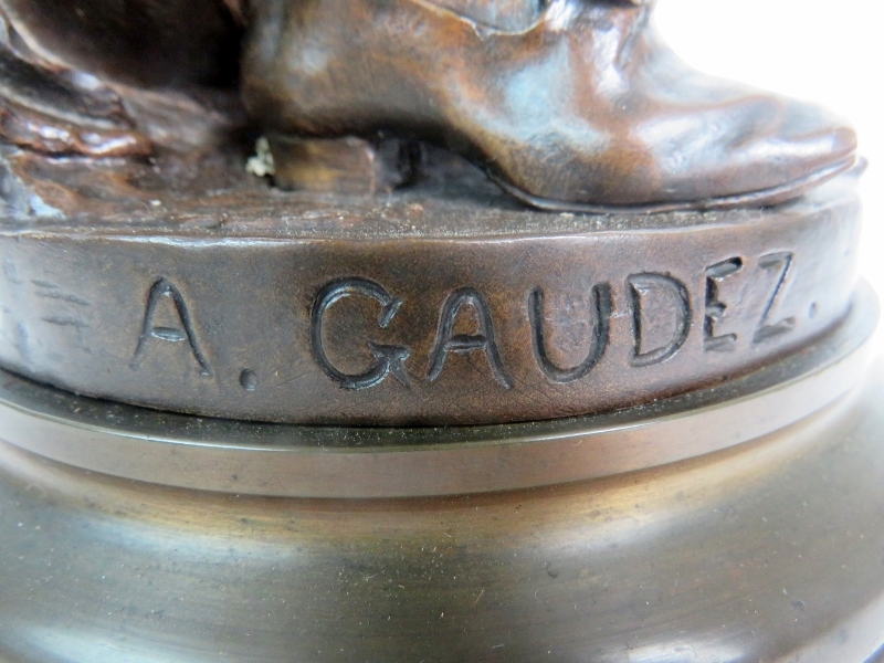 A fine bronze sculpture after Adrien Etienne Gaudez (1845-1902) - 'Lulli Enfant' depicting a young - Image 3 of 5