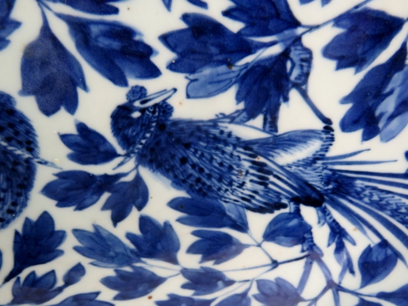 An antique Chinese blue and white porcelain charger of impressive size, - Image 2 of 5