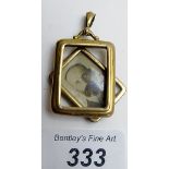 A 9ct gold miniature hanging photograph frame, outer frame approx 5 grams,