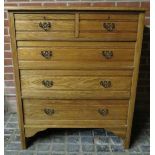 A 20th century oak chest of 2 short over 3 long graduated drawers, good solid construction,