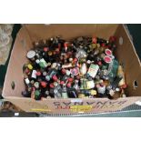 A BOX CONTAINING AN EXTENSIVE COLLECTION OF MINIATURE SPIRITS