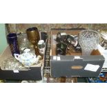 A BOX OF DOMESTIC ITEMS to include GLASS VASE, DESKTOP SPEAKERS AND TWO METAL NOVELTY WINE BOTTLE
