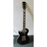 A LEFT HANDED "RICHWOOD" ARTIST SERIES RE-129 GLOSS BLACK LES PAUL DESIGN 6-STRING GUITAR with gold