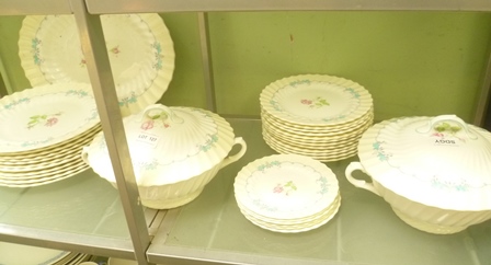 A ROYAL DOULTON CHINA PART DINNER SERVICE IN THE PICARDY PATTERN