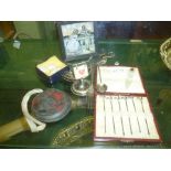 A SMALL SELECTION OF COLLECTABLE ITEMS VARIOUS to include hallmarked silver examples,together with