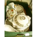 A BOX CONTAINING A MEAKIN BERKELEY PATTERNED PART DINNER SERVICE and a single Royal Worcester lidded