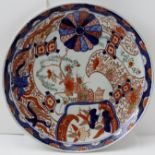 A JAPANESE CERAMIC IMARI DESIGN CHARGER