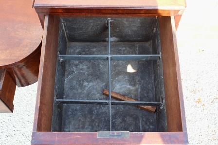 A 19TH CENTURY MAHOGANY TWIN PEDESTAL SIDEBOARD, having gallery back, the breakfront centre with - Image 4 of 6