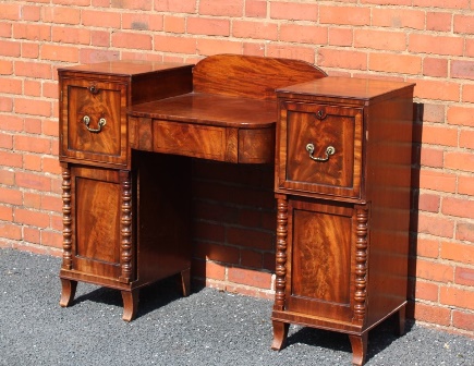 A 19TH CENTURY MAHOGANY TWIN PEDESTAL SIDEBOARD, having gallery back, the breakfront centre with - Image 2 of 6