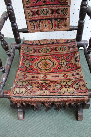 A CHILD'S AMERICAN DESIGN ROCKING CHAIR, with Turkey style upholstered seat and back - Image 4 of 4
