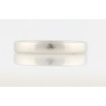 A platinum plain wedding band, width approx. 3mm, ring size L.