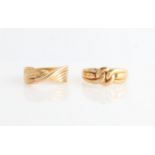 Two hallmarked 9ct yellow gold rings, one of twist design and the other of knot design, ring sizes