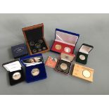Collection of coins to include The Royal Mint Entente Cordiale Commemorative Proof Coin, Jubilee