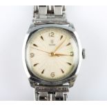 A gents Tudor wristwatch, the cream dial having hourly arrow markers and quarterly Arabic numerals