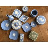 A selection of blue and white Wedgewood pieces, together with one green and white Wedgewood pot.