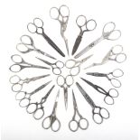Eighteen pairs of 19th century and later steel scissors, largest, 11.5cm (18)