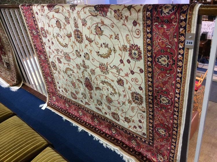 Modern Kashan carpet
