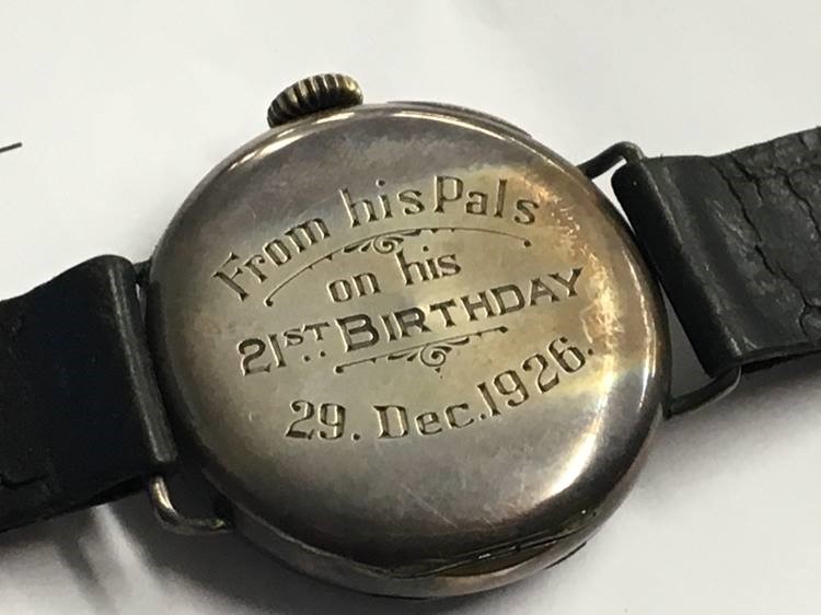 A wristwatch, the case stamped RWC Ltd - Image 7 of 8