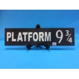 Cast sign 'Platform 9 3/4'