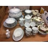 Noritake 'Blue Hill' tea and dinner service etc.