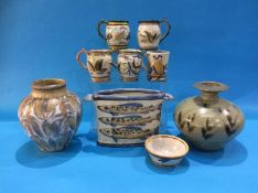 A selection of Studio pottery, including Glynn Colledge etc. (9)