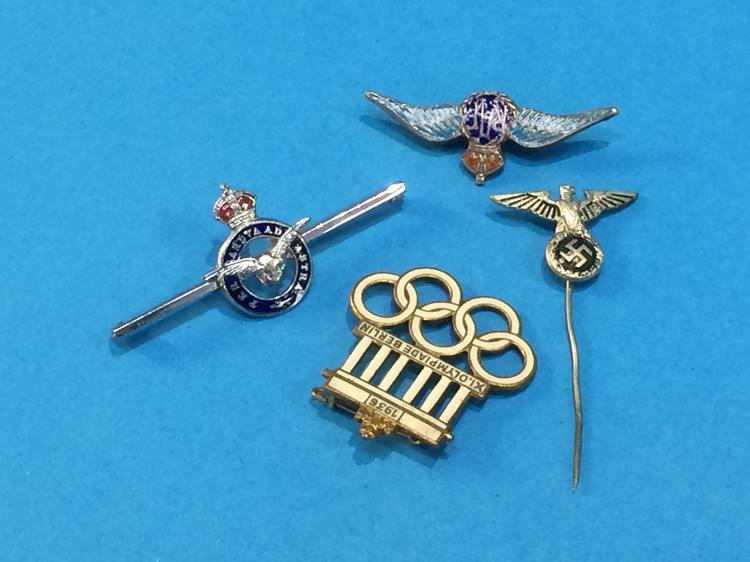 Collection of various badges, to include Berlin Olympics 1936, RAF sweetheart badge etc. - Image 4 of 6