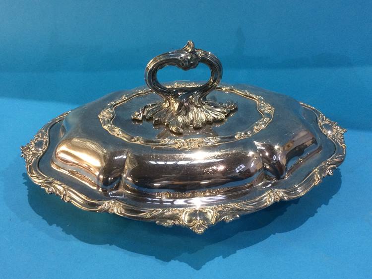 Silver plated tureen, pair of silver wine coasters and a vase - Image 3 of 8