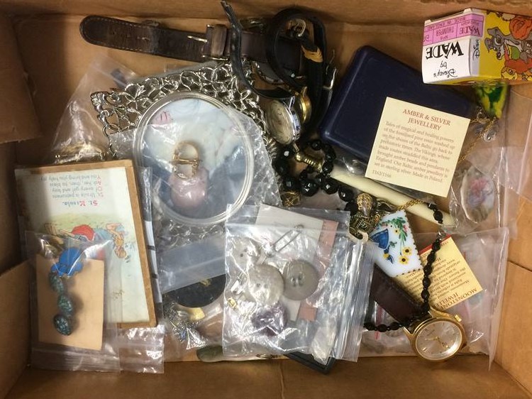 Tray of assorted wristwatches etc. - Image 2 of 2