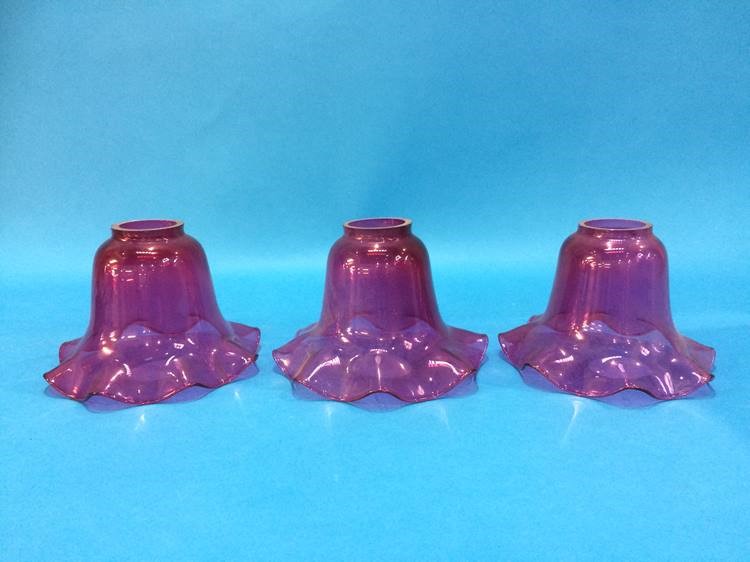 A set of three cranberry glass shades - Image 2 of 2