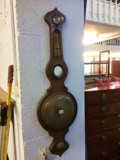 A Banjo barometer