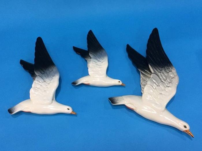A set of three Beswick Seagulls, 922