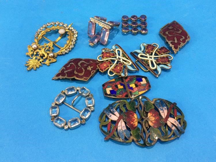 Eight various decorative enamelled and other brooches - Image 2 of 2