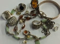 Assorted silver costume jewellery etc.