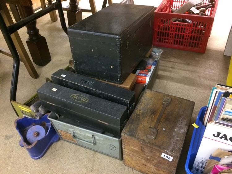 Assorted tools including a Plumbers stand, micrometres etc.