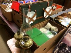 Picnic set and two oil lamps