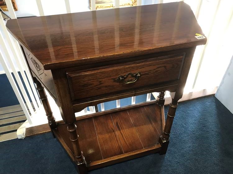Oak single drawer side table, 84cm wide