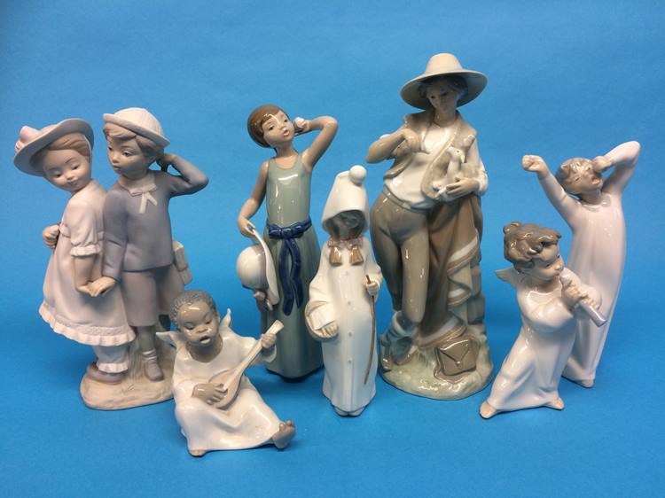 Seven various Lladro figures