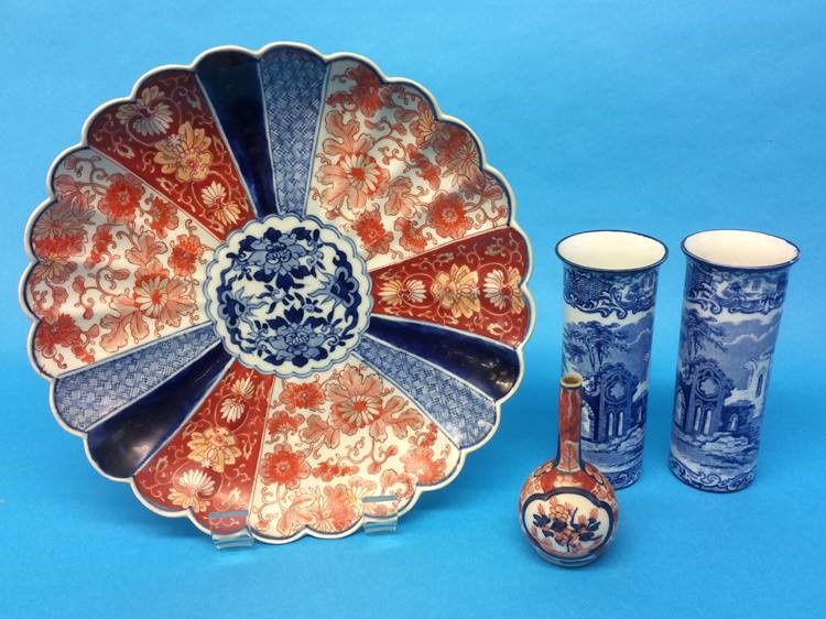 A Japanese Imari wall plate, vase etc. - Image 2 of 6