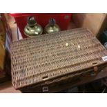 Picnic hamper and two oil lamps