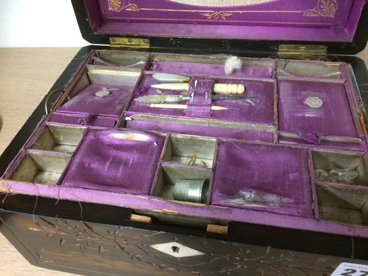 A Victorian sewing case with fitted interior - Image 4 of 6