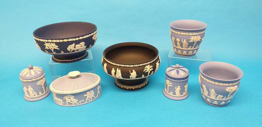 Seven pieces of Wedgwood Jasperware - Image 3 of 3