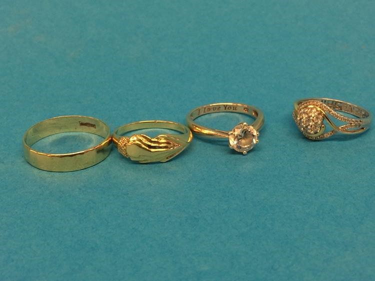 Four various costume jewellery rings