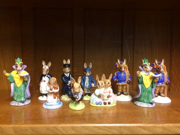 Ten various Royal Doulton 'Bunnykins' figures (boxed) - Image 2 of 3