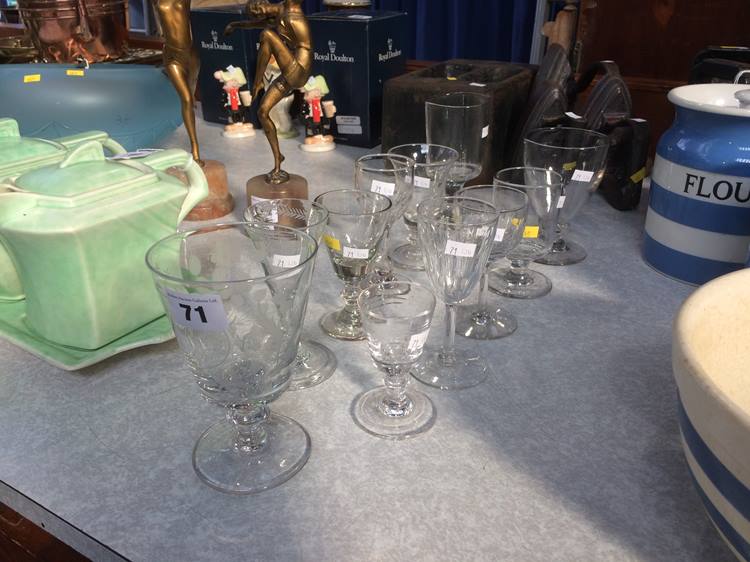 Collection of assorted glassware