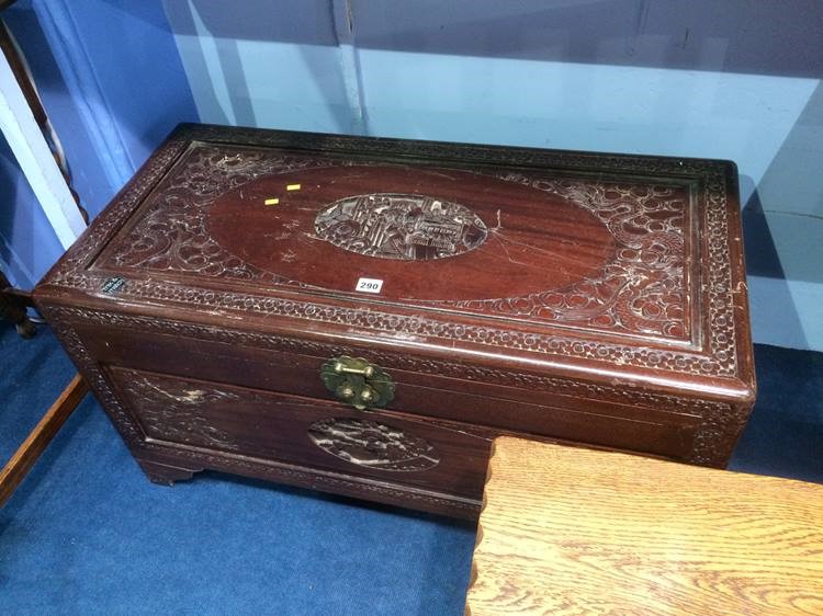 A carved Oriental Camphorwood chest - Image 3 of 3